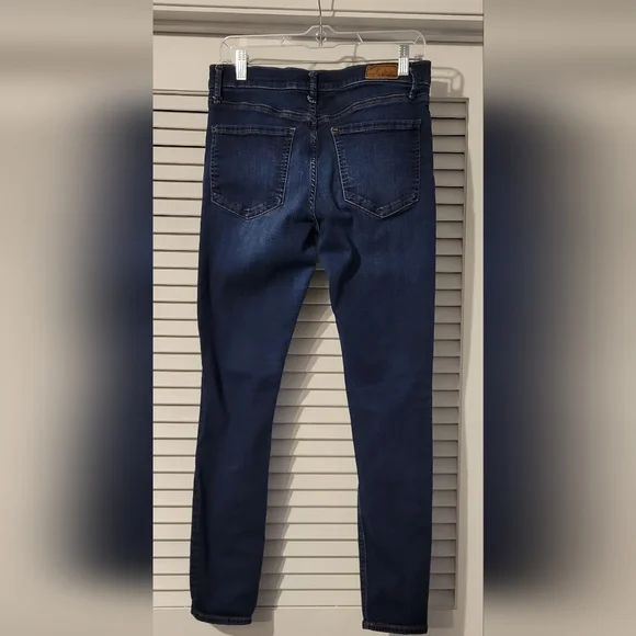 EUC Express Women's Dark Blue Skinny Jeans - Picture 2 of 5